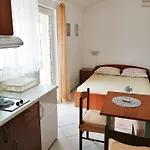 Apartamento Diklo Marija