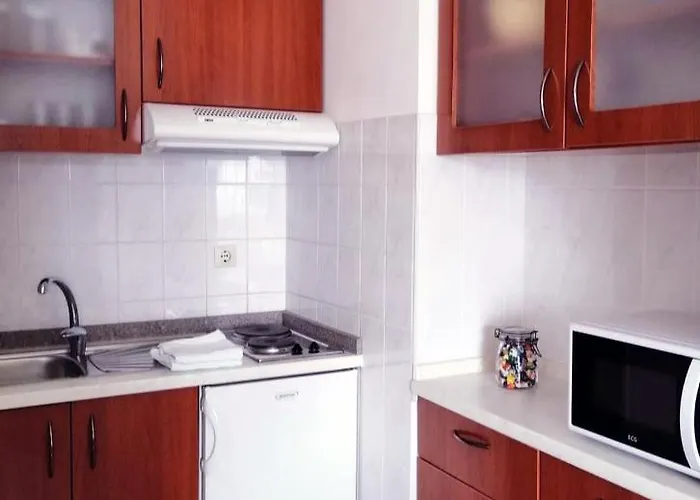 Diklo Marija زادار